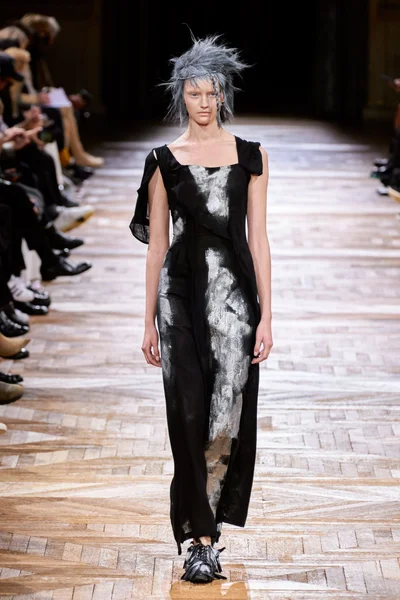 Look 39